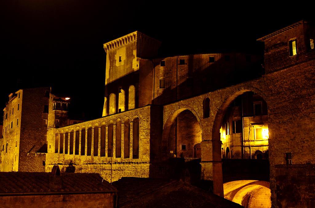 Affittacamere La Magica Torre Pitigliano Exterior foto